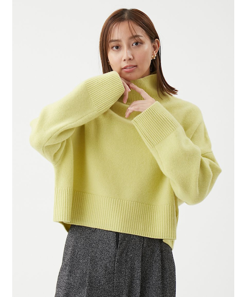 ウールカシミヤタートルネックニット