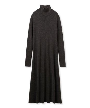 タートルネックリブニットフレアワンピース