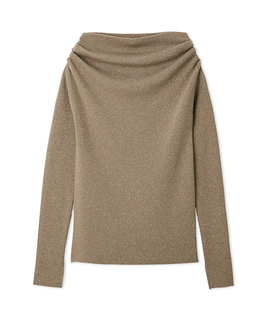 オフショルラメニット