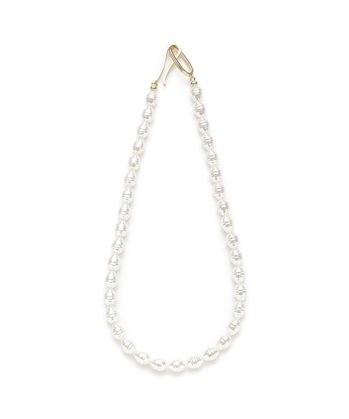 変形パールネックレス