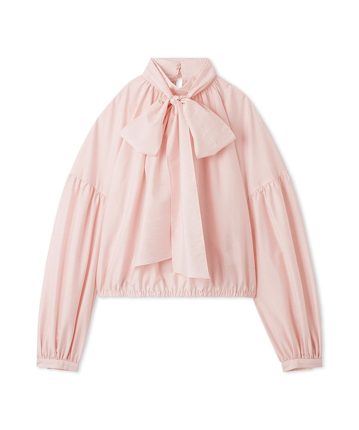 ボウタイシアーブラウス