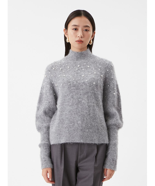 フォルムスリーブパールデザインニット