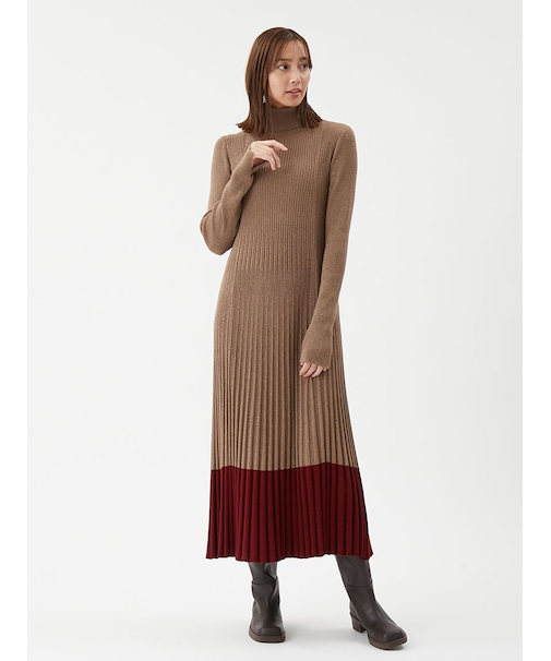 タートルネックロングリブニットワンピース