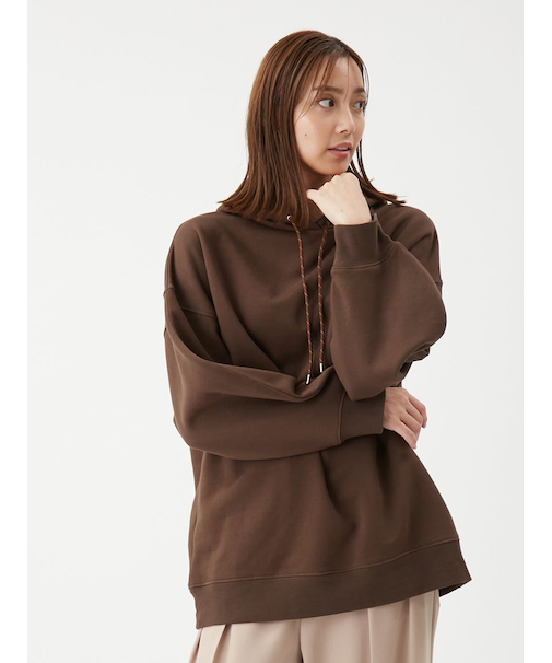 フォルムスリーブ裏起毛フーディー