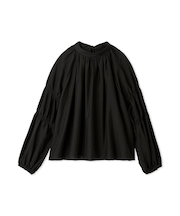 ギャザーバックリボンブラウス