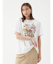 ボタニカルグラフィックTシャツ