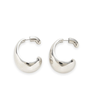 メタルドロップピアス