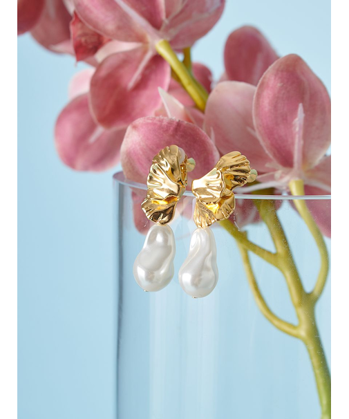 メタルモチーフパールイヤリング