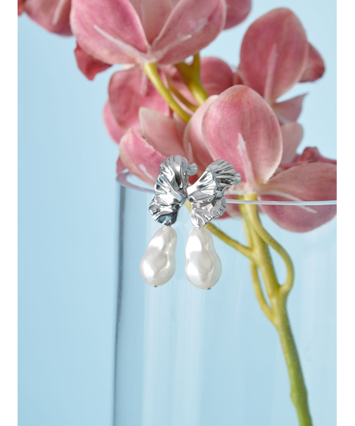 メタルモチーフパールイヤリング