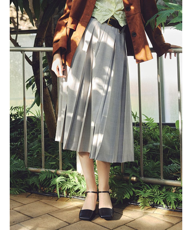 プリーツタックスカート