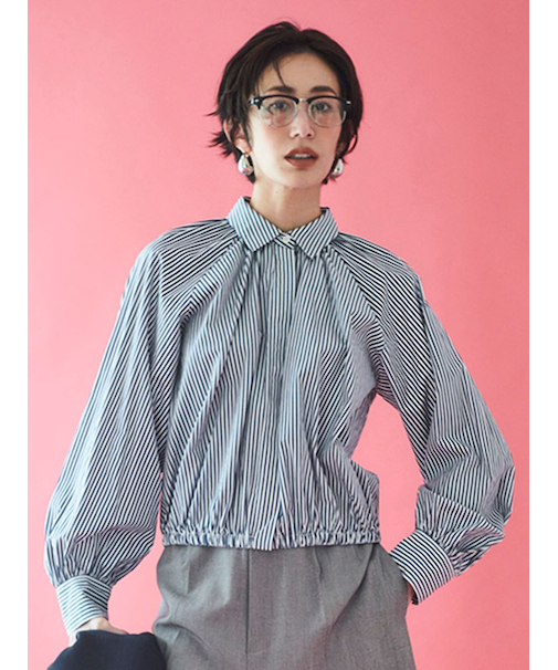 クロップドギャザーバルーンシャツ