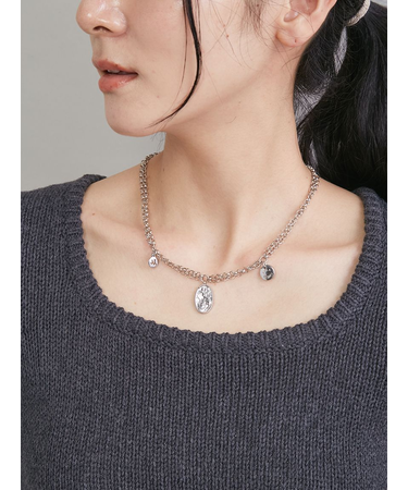 モチーフチャームチェーンネックレス