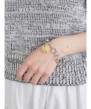 コインモチーフチェーンブレス