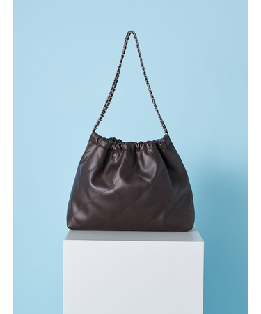 チェーンショルダーバッグ