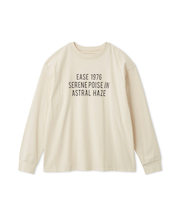 ３段ロゴグラフィックロングＴシャツシャツ