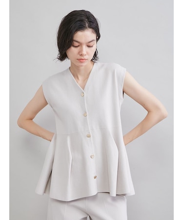 ペプラムデザインVネックベスト