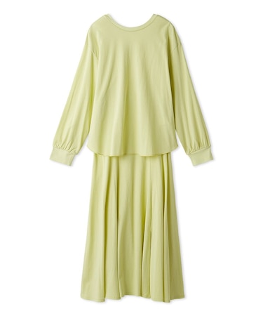 背中明きロングＴシャツナロースカートSET UP