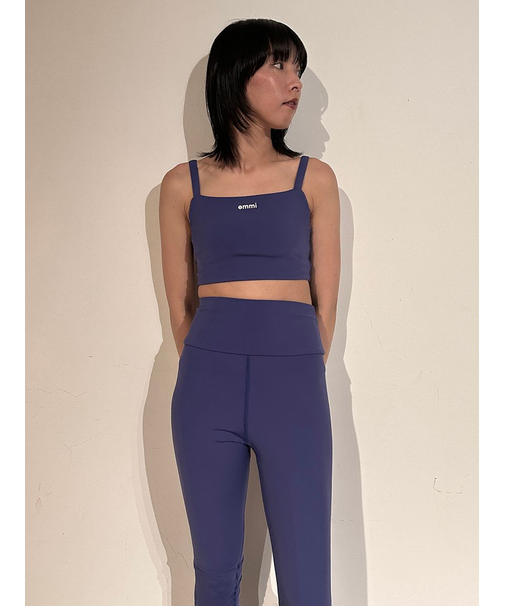 サステナレッチブラトップ