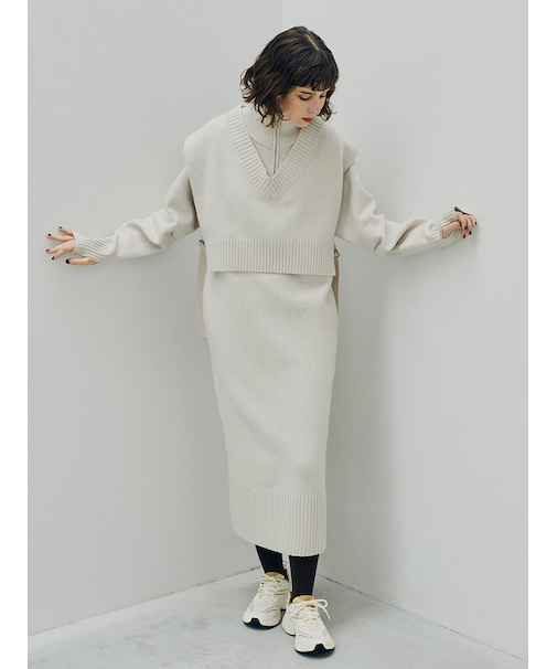【New Year Special Item】ベスト×ハーフジップニットワンピース