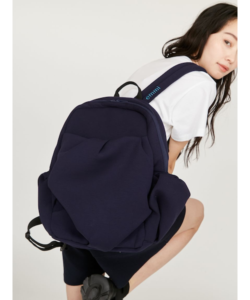 ポンチギャザーボディーバックパック｜エミの通販｜&mall