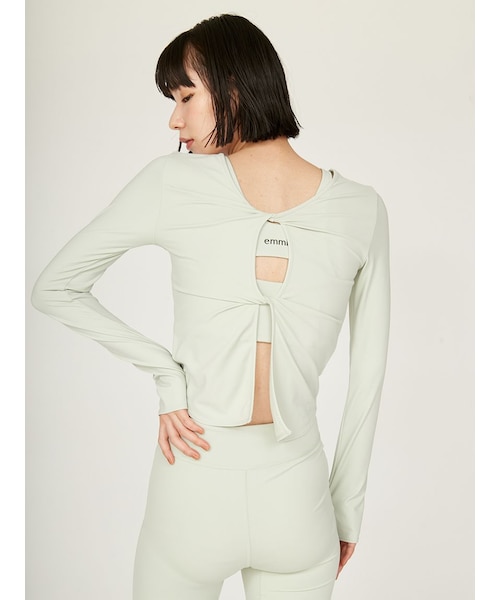 【エミヨガ新品2点セット❗️】サスティナレッチプルオーバー&グラデーションレギンス emmi yogaの通販｜&mall（アンドモール）三井ショッピングパーク公式通販