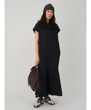 【限定カラー】emmiロゴフーディーワンピース