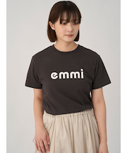 emmiロゴTシャツ