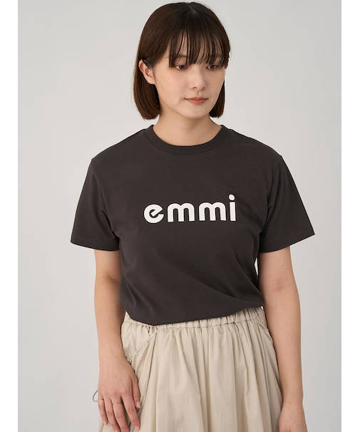 emmiロゴTシャツ