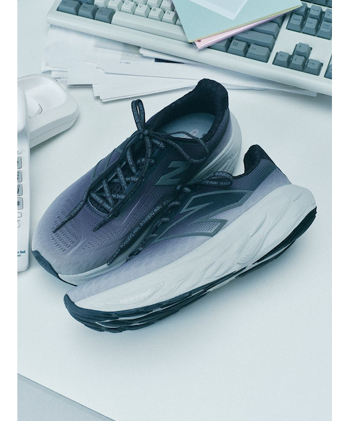 【New Balance for emmi】W1080