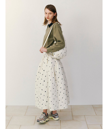 フラワーエンブロイダリーキルティングスカート