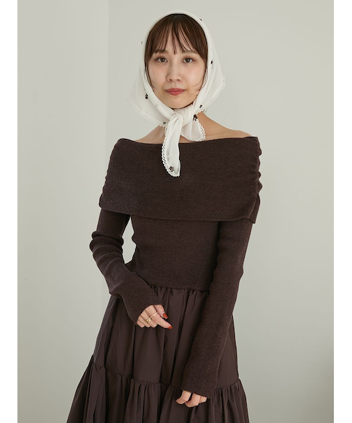 フロッキーフラワープリントスカーフ