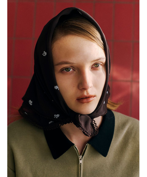 フロッキーフラワープリントスカーフ