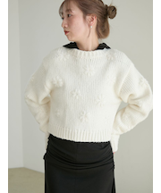 フラワーエンブロイダリーニットトップス