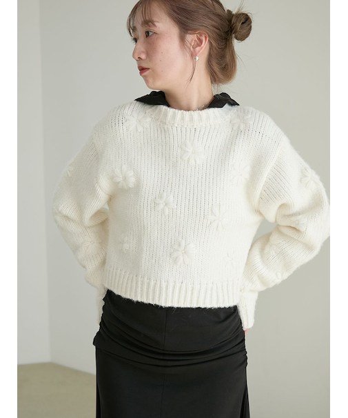 フラワーエンブロイダリーニットトップス