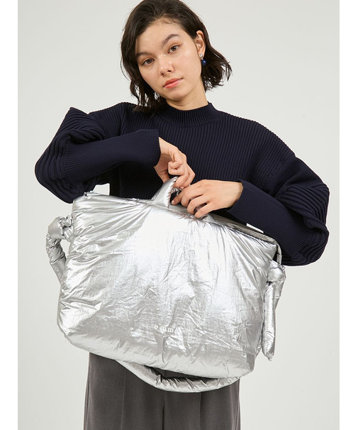 【限定カラーあり】ナイロンパディングバッグ