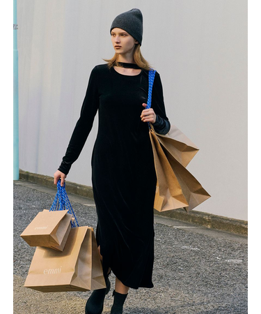 【WEB限定】ベロアスリムワンピース