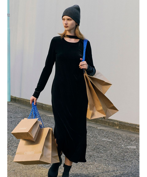 【WEB限定】ベロアスリムワンピース