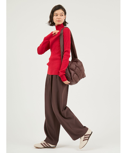 タックワイドパンツ