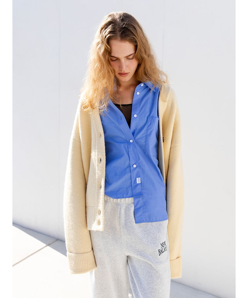 emmi（エミ） emmiロゴベーシックシャツ emmiロゴ刺繍シャツ｜エミの通販｜&mall（アンドモール）三井