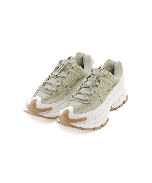 【NIKE】ZOOM VOMERO 5