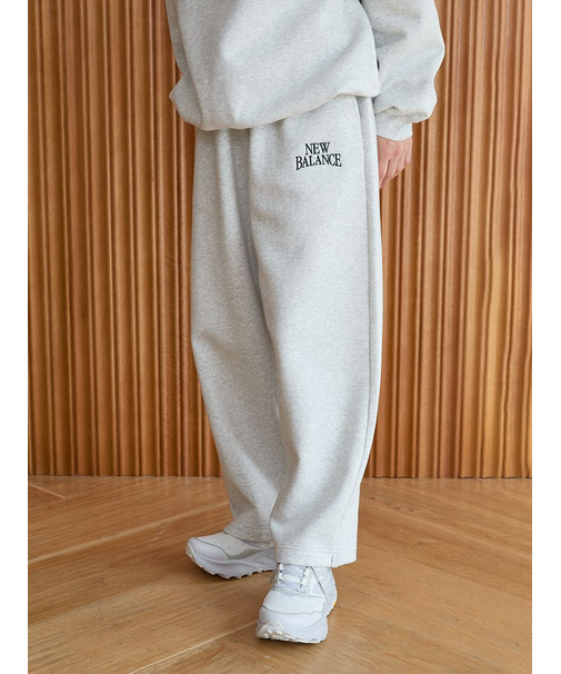 【New Balance for emmi】リニアヘリテージフリースバレルパンツ