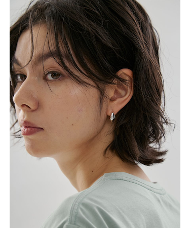 ミニホールドイヤリング