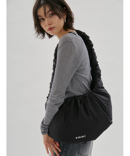 ギャザーディテールショルダーバッグ/撥水