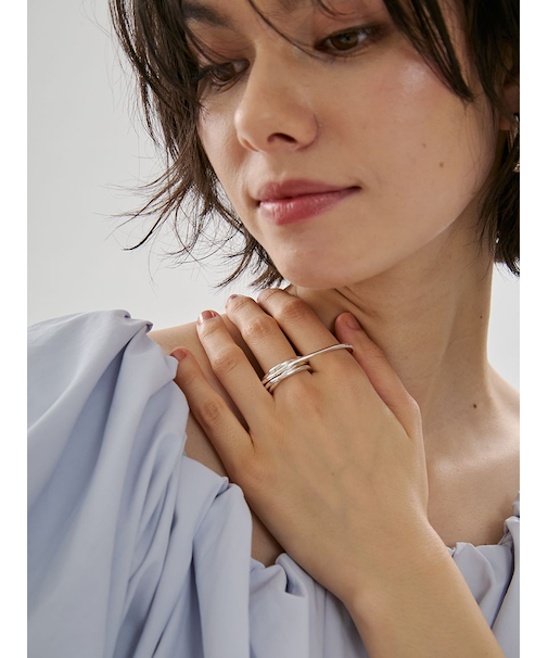 ダブルニュアンスリング