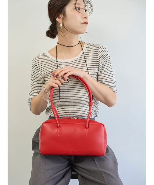 レザーボストンバッグ