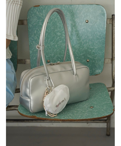 レザーボストンバッグ