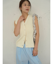 ツノヤーンリブニットベスト