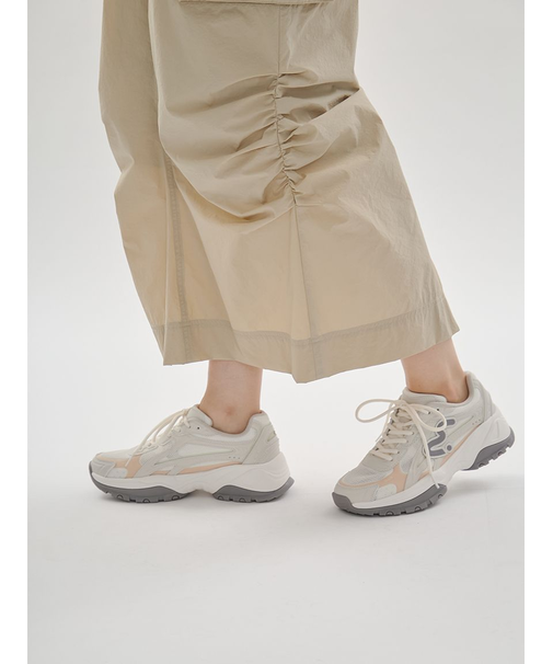 【em】ボリュームメッシュスニーカー