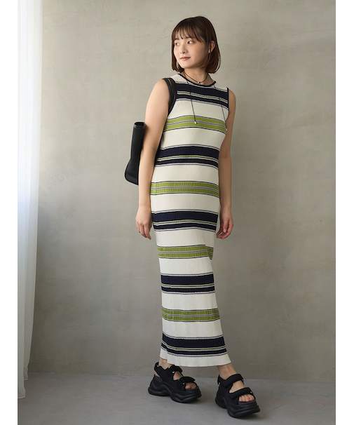【ONLINE限定カラーあり】マルチボーダーニットワンピース