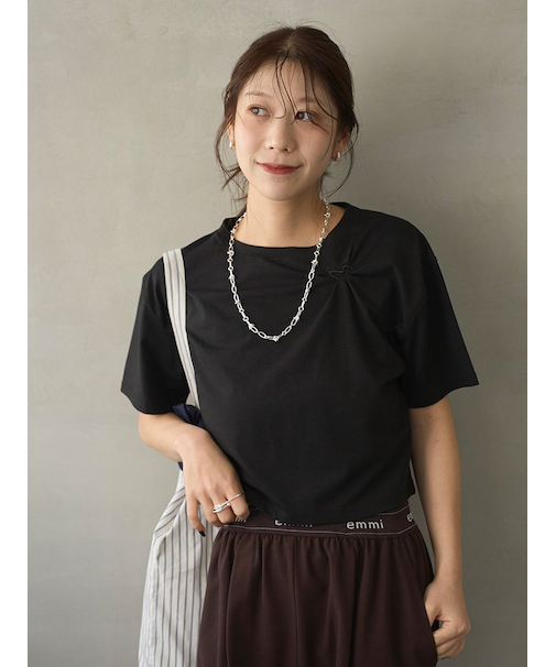 【em】emmiロゴクロップドTシャツ/UVカット/接触冷感